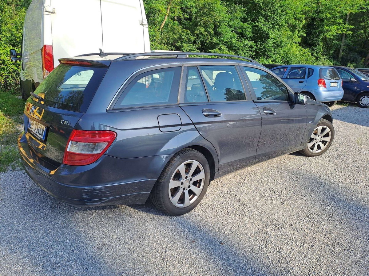 Mercedes-Benz Classe C Station Wagon 220 CDI cat Avantgarde Kubanite (5)