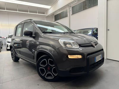 Fiat Panda 1.0 FireFly S&S Hybrid City Cross usata