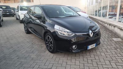 Renault Clio 1.2 75CV 5 porte Wave usata