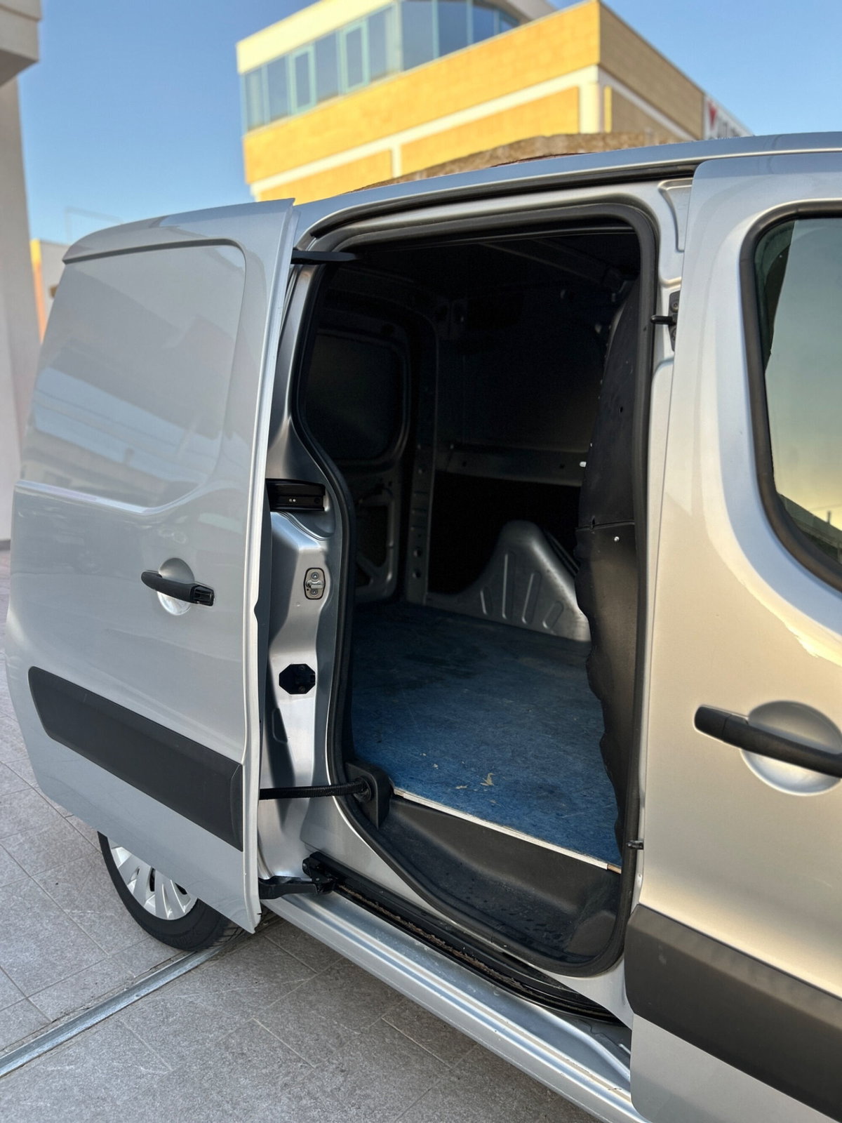 Citroen Berlingo 1.6 HDi 90CV Multispace (13)