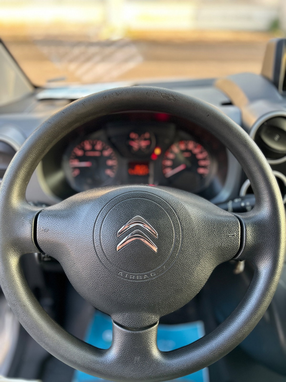 Citroen Berlingo 1.6 HDi 90CV Multispace (6)