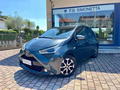 Toyota Aygo 1.0 VVT-i 72 CV 5 porte x-play usata