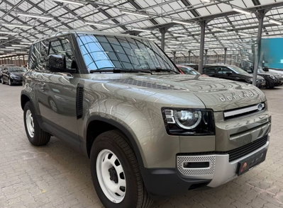 Land Rover Defender 90 3.0D I6 200 CV AWD Auto Commercial (2)