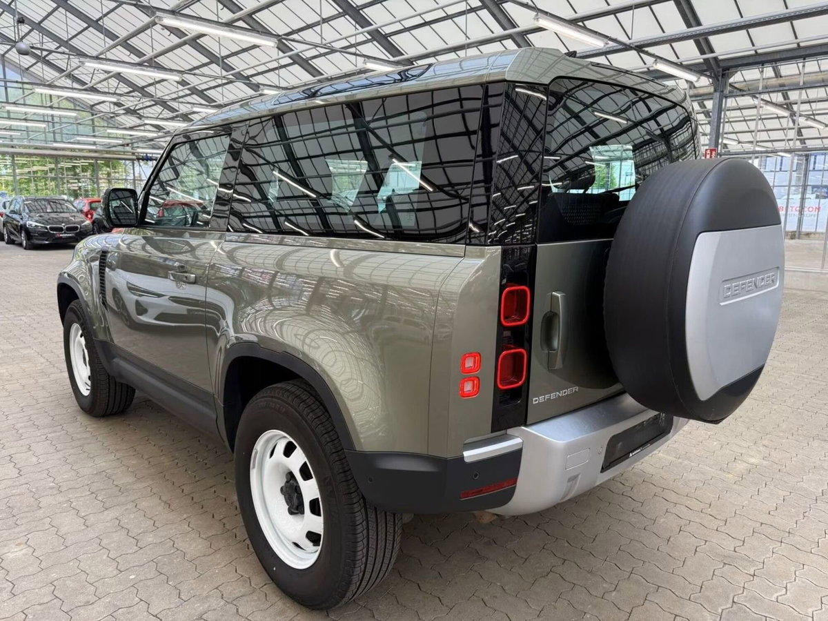 Land Rover Defender 90 3.0D I6 200 CV AWD Auto Commercial (4)