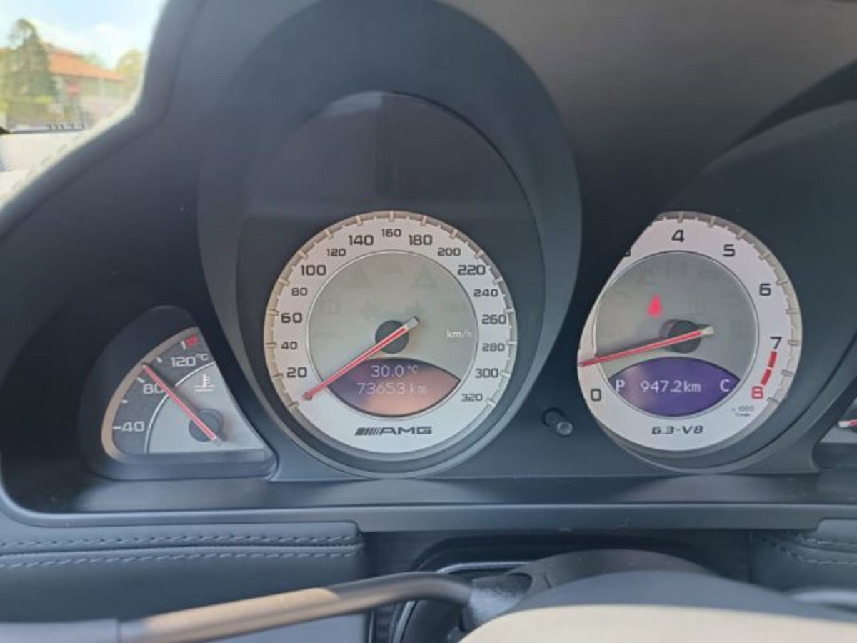 Mercedes-Benz SL 63 cat AMG (13)