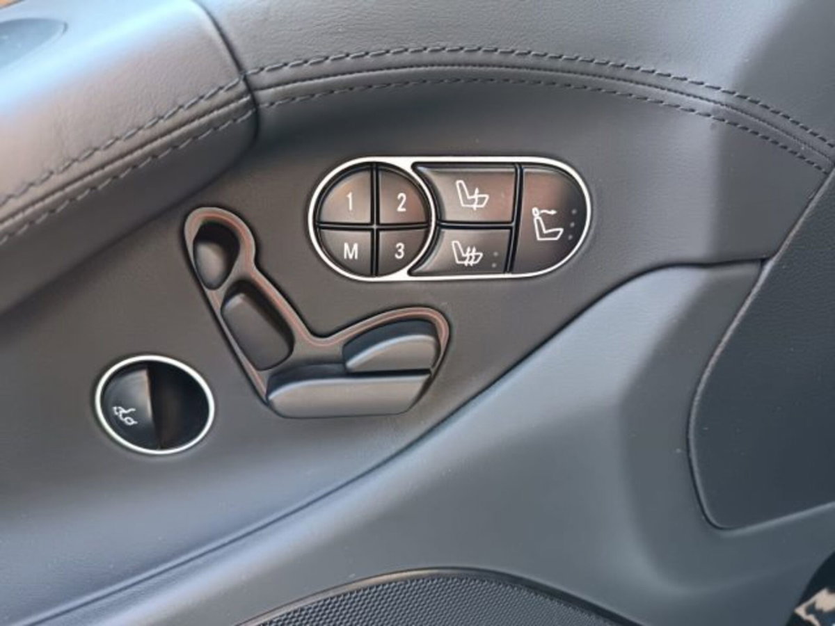 Mercedes-Benz SL 63 cat AMG (16)