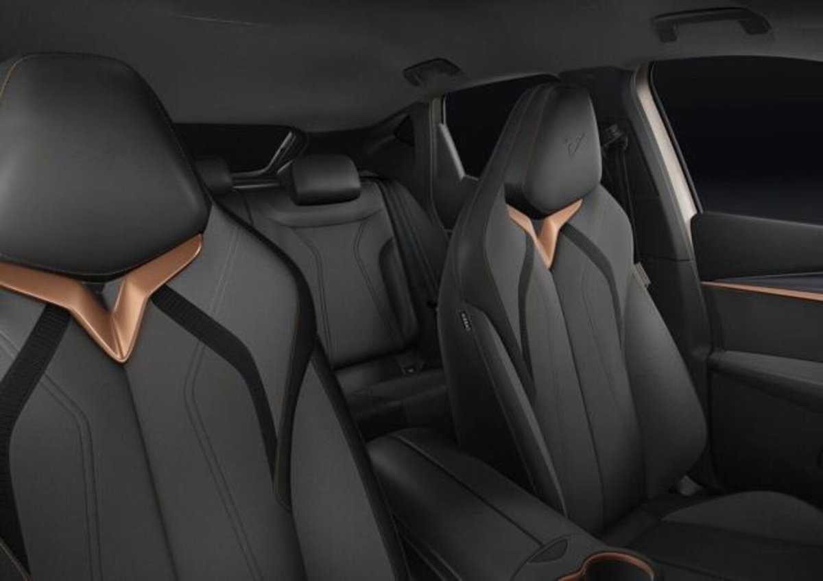 Cupra Tavascan 77kWh Endurance Extreme rwd (6)