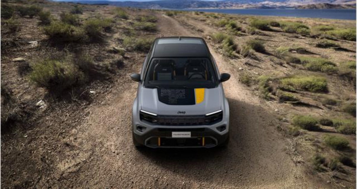 Jeep Avenger 1.2 turbo e-hybrid mhev The North Face 4xe 145cv edct6 (2)