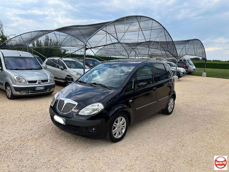 Lancia Musa 16V Platino Plus