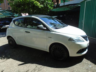 Lancia Ypsilon 1.2 69 CV 5 porte GPL Ecochic Monogram usata