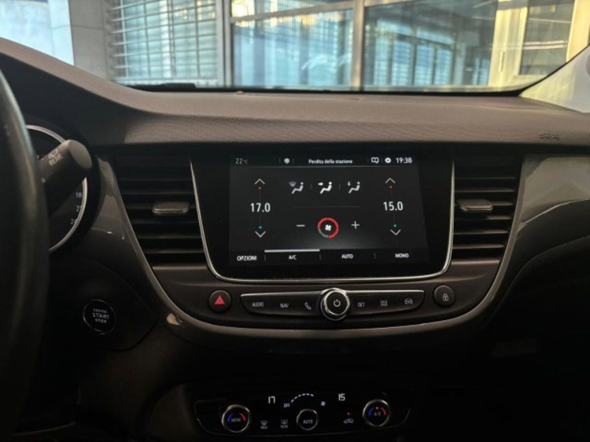 Opel Crossland 1.5 ECOTEC D 120 CV Start&Stop aut. Ultimate (12)