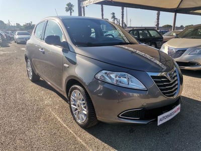 Lancia Ypsilon 1.2 69 CV 5 porte Gold usata