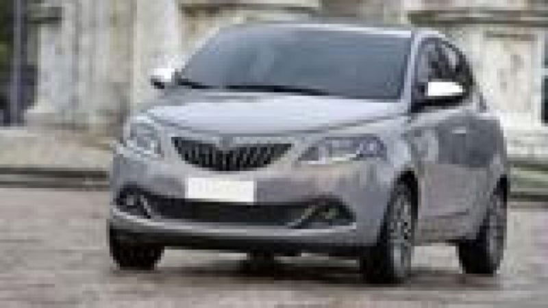 Lancia Ypsilon 1.0 FireFly 5 porte S&S Hybrid Ecochic UnYca