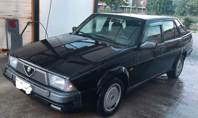 Alfa Romeo 75 1.8i turbo America usata