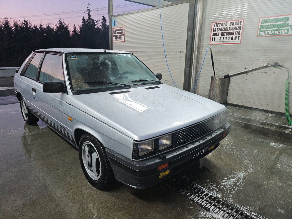 Alfa Romeo 75 1.8i turbo America (2)