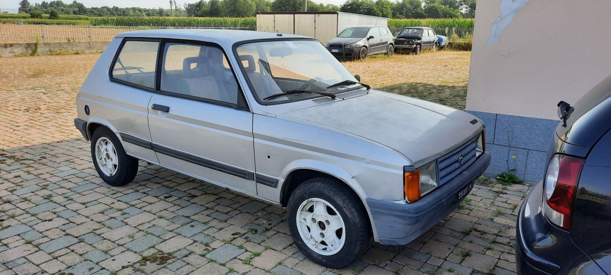 Alfa Romeo 75 1.8i turbo America (9)
