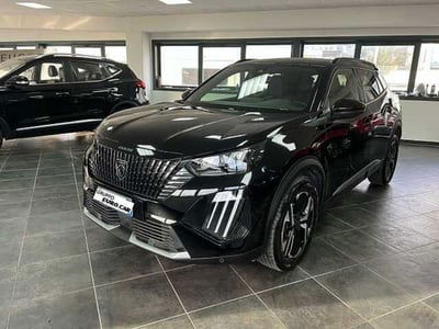 Peugeot 2008 1.2 puretech Active s&s 100cv usata