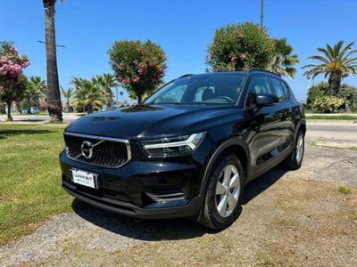 Volvo XC40 T2 Geartronic Momentum usata