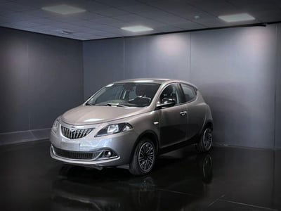 Lancia Ypsilon 1.0 FireFly 5 porte S&S Hybrid Gold Plus usata