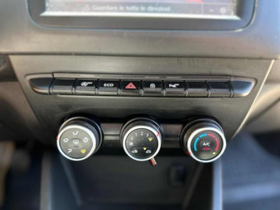 Dacia Duster 1.5 dCi 8V 110 CV 4x2 Prestige (18)