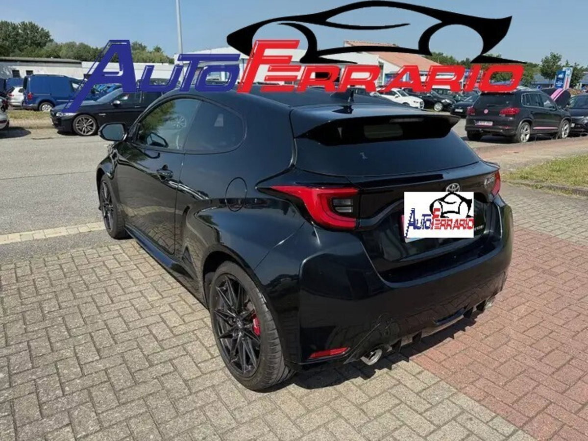 Toyota GR Yaris 1.6 Turbo 3 porte GR Yaris Circuit (3)