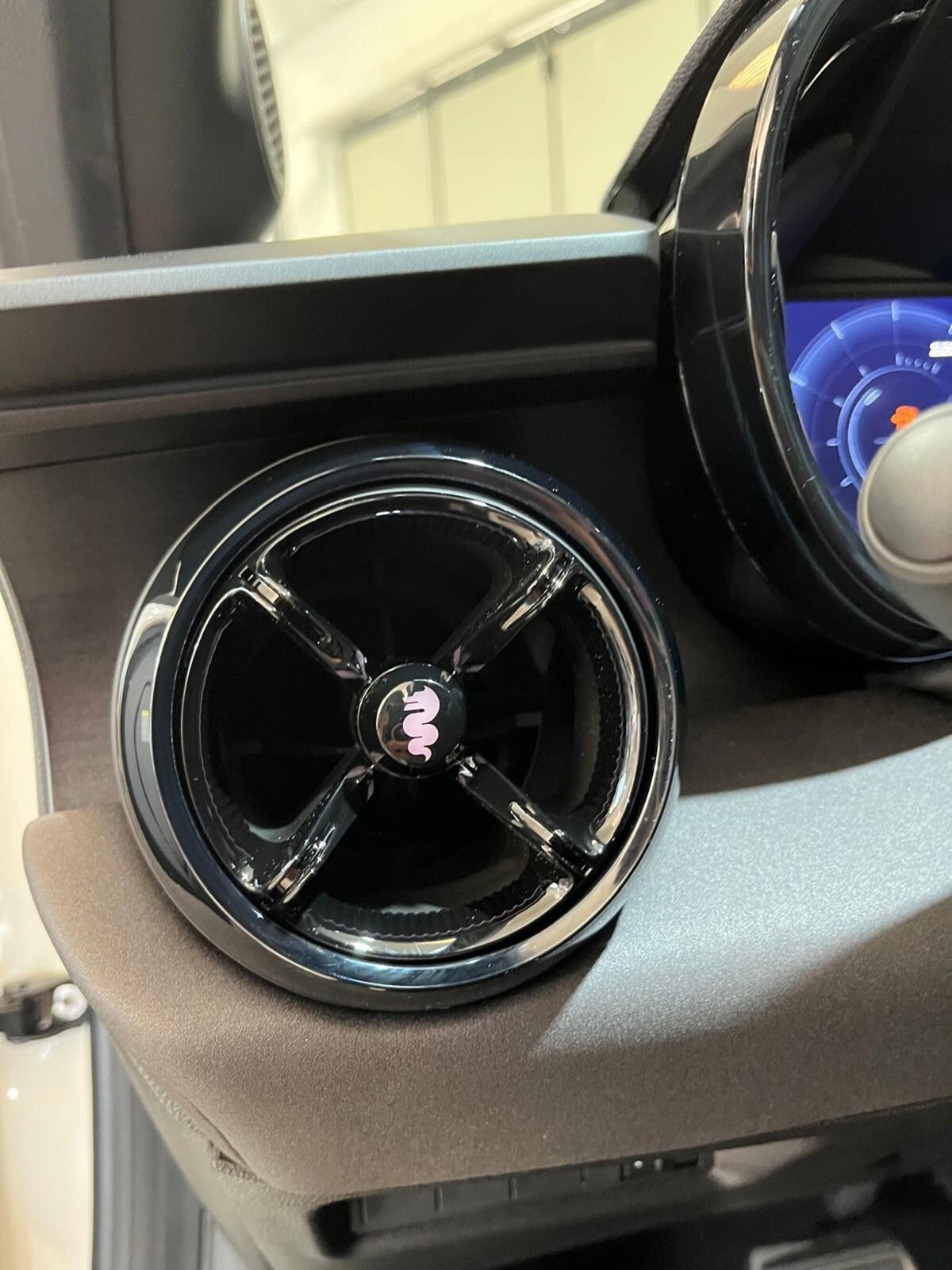 Alfa Romeo Junior 1.2 ibrida Speciale 145cv edct6 (20)