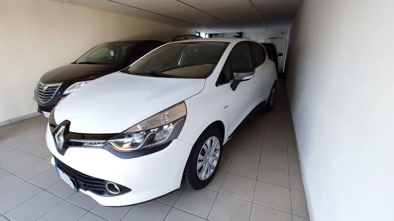 Renault Clio 1.5 dCi 8V 75CV 5 porte Wave