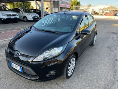 Ford Fiesta 1.4 5 porte Bz.- GPL Titanium usata