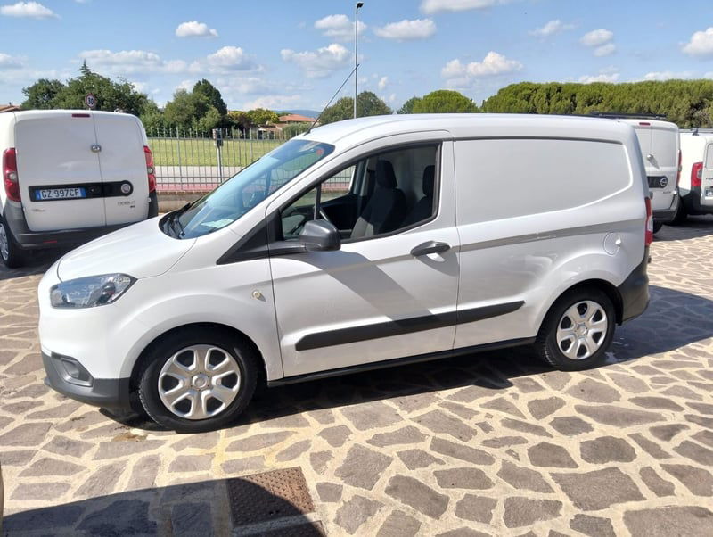 Ford Transit Courier 1.5 TDCi 100CV  Trend