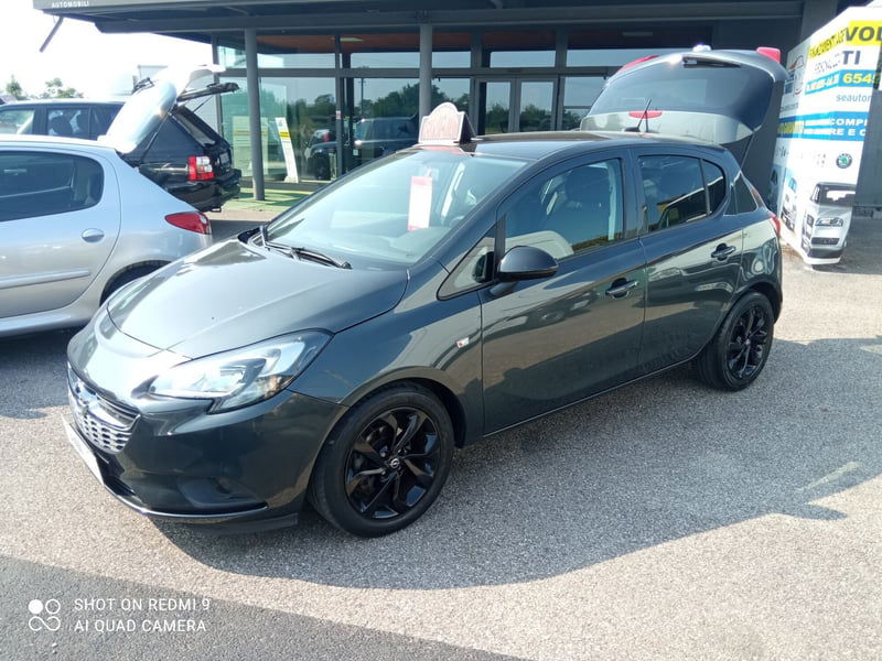 Opel Corsa 1.4 5 porte Innovation