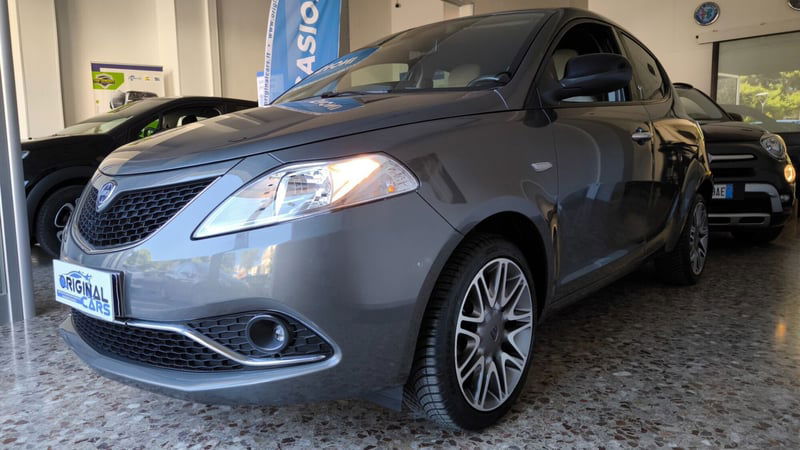 Lancia Ypsilon 1.3 MJT 16V 95 CV 5 porte S&S Mya