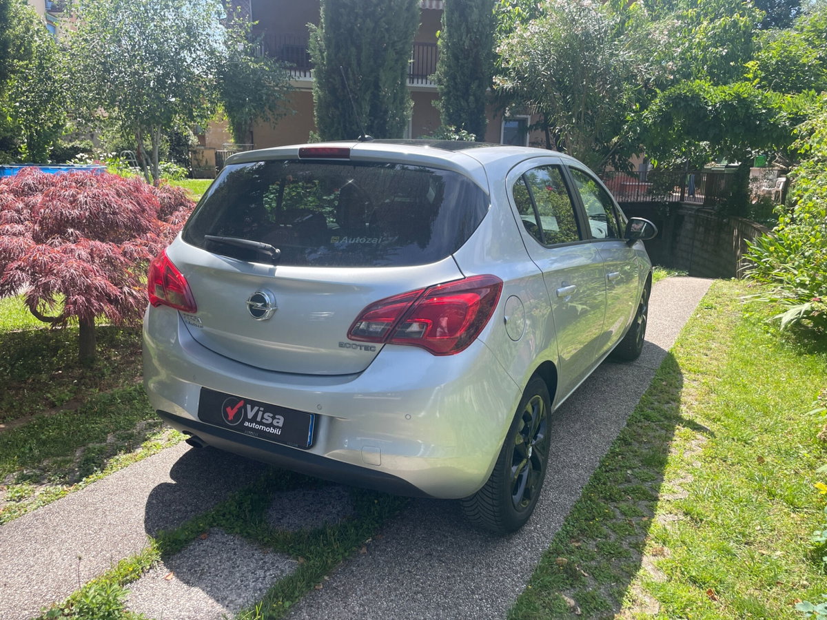 Opel Corsa 1.4 90CV GPL Tech 5 porte Black Edition (7)