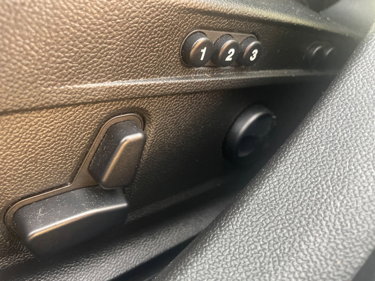 Alfa Romeo Giulia 2.2 Turbodiesel 210 CV AT8 AWD Q4 Veloce (20)