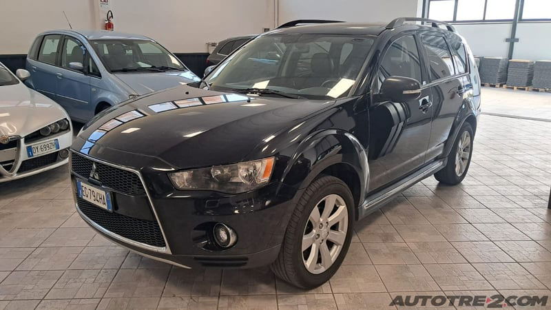 Mitsubishi Outlander 2.2 DI-D Intense DPF