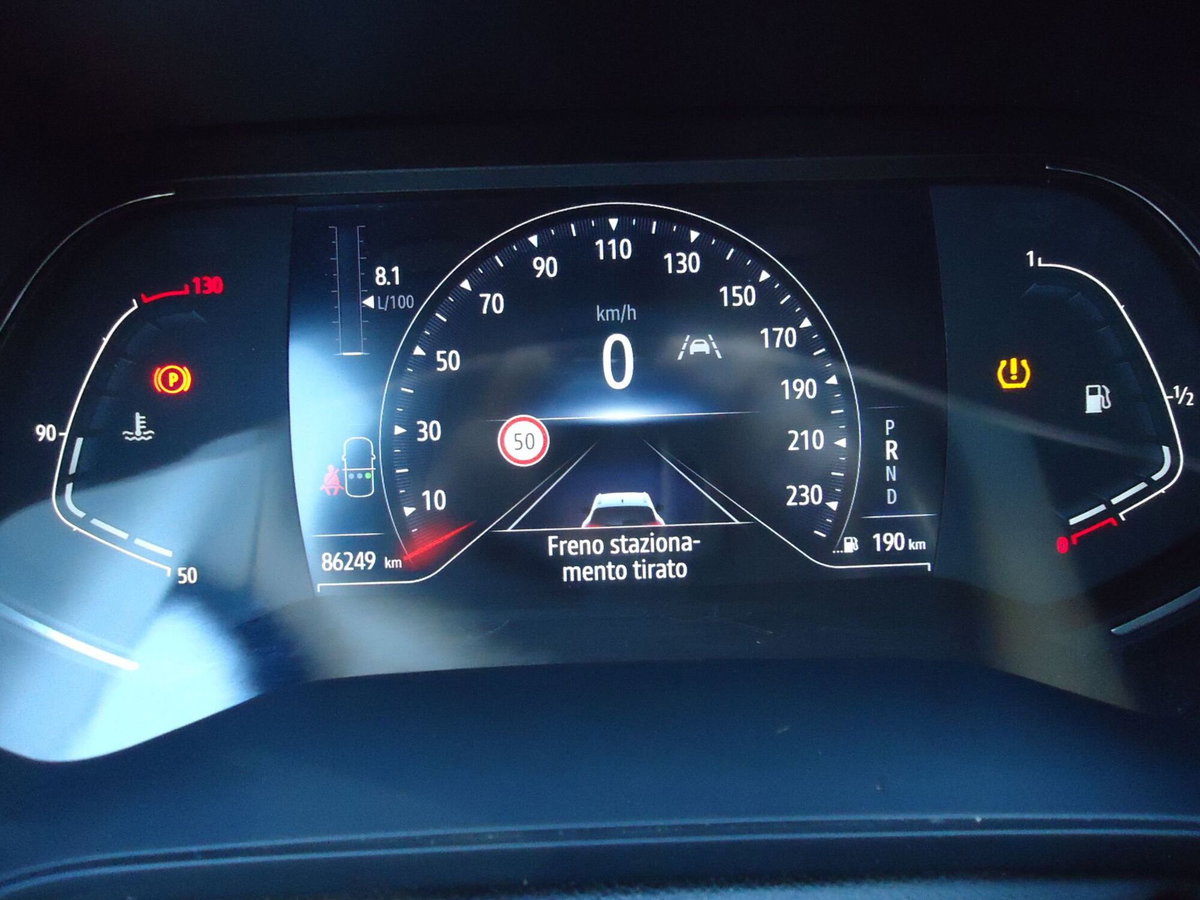 Renault Captur TCe 130 CV EDC FAP Business (10)