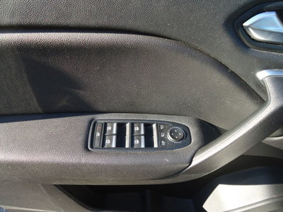 Renault Captur TCe 130 CV EDC FAP Business (13)