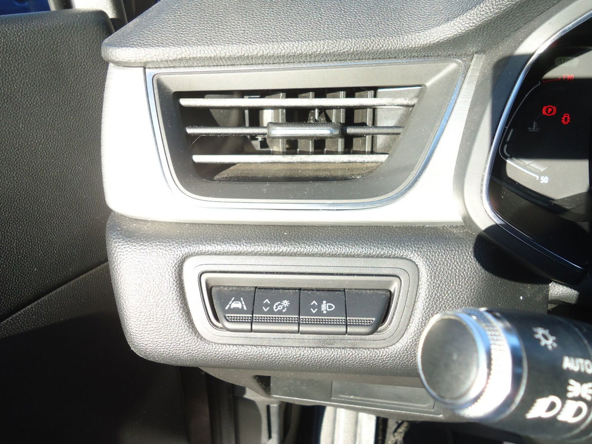 Renault Captur TCe 130 CV EDC FAP Business (14)