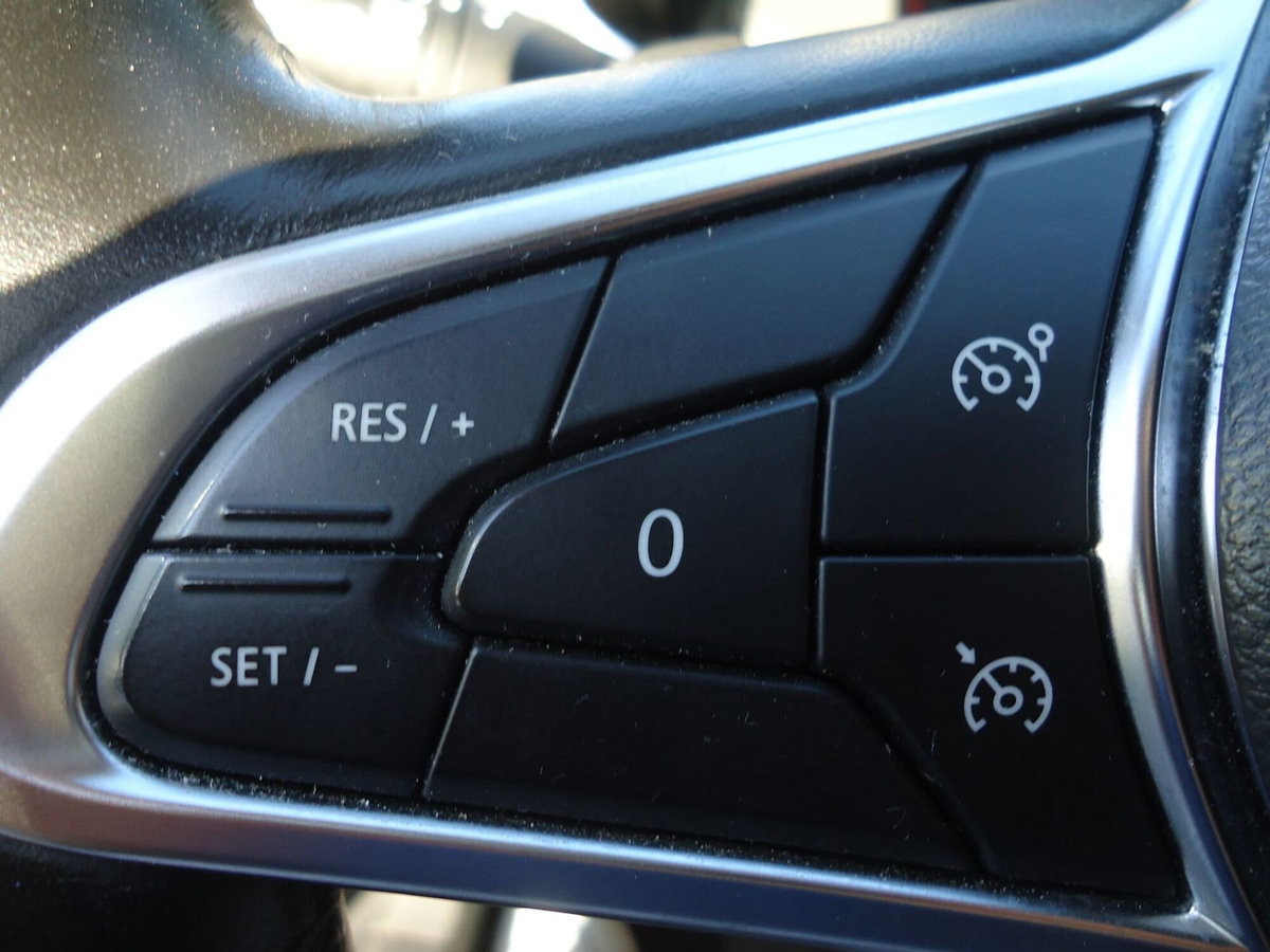 Renault Captur TCe 130 CV EDC FAP Business (15)