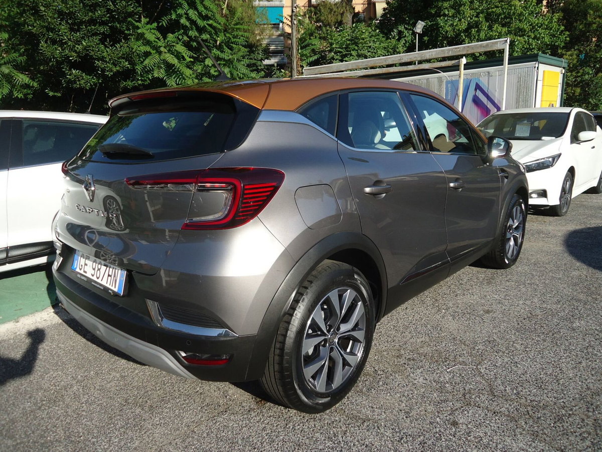 Renault Captur TCe 130 CV EDC FAP Business (3)