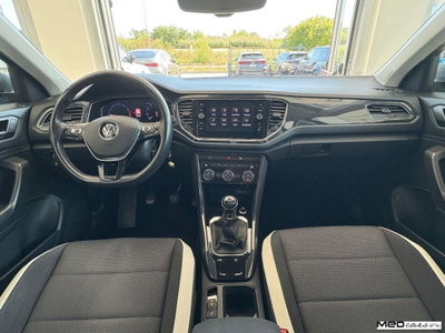 Volkswagen T-Roc 1.0 tsi Style 115cv (15)