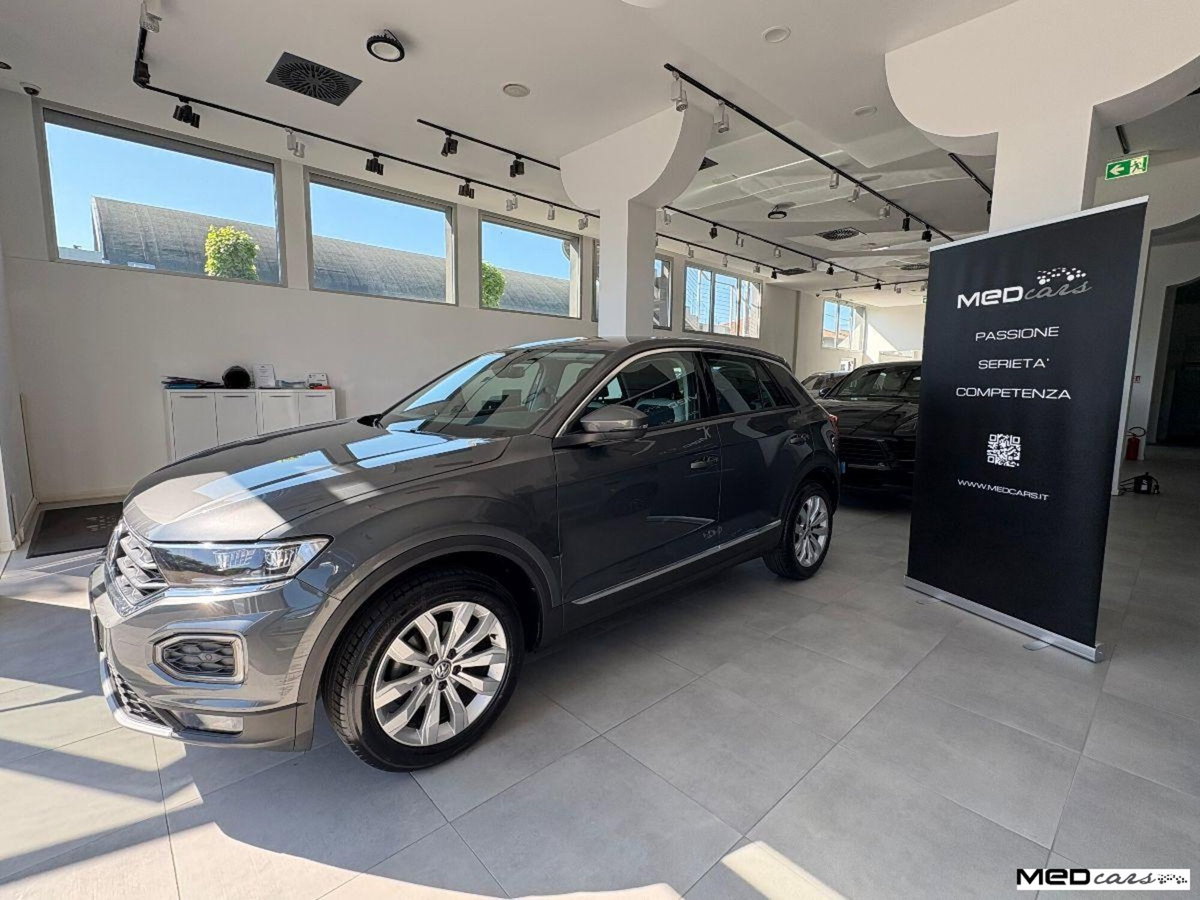 Volkswagen T-Roc 1.0 tsi Style 115cv (3)