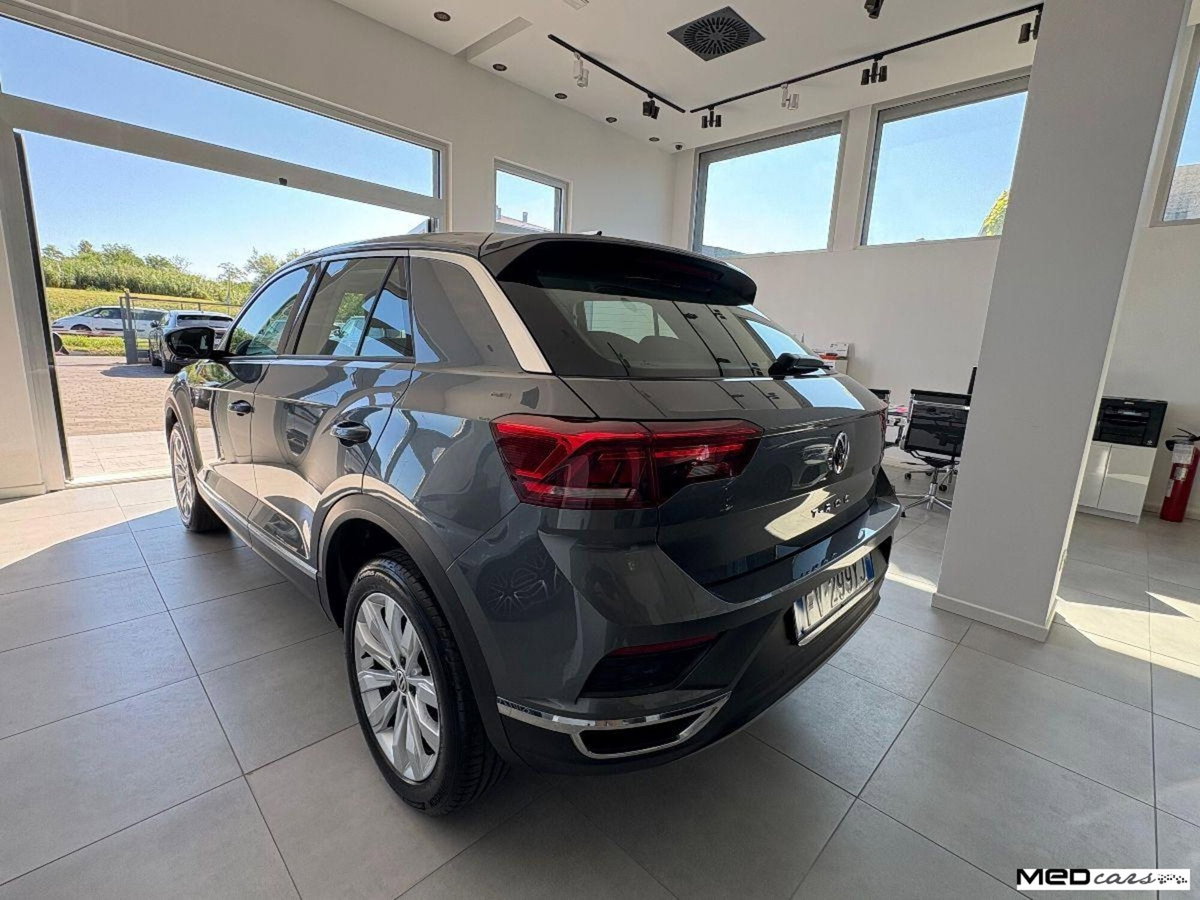 Volkswagen T-Roc 1.0 tsi Style 115cv (6)