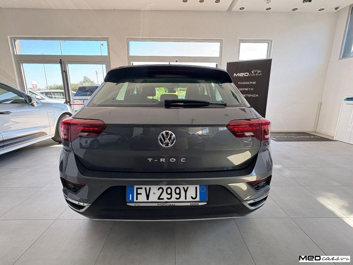 Volkswagen T-Roc 1.0 tsi Style 115cv (8)