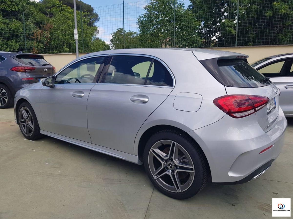 Mercedes-Benz Classe A 250 e Automatic EQ-Power Premium (12)