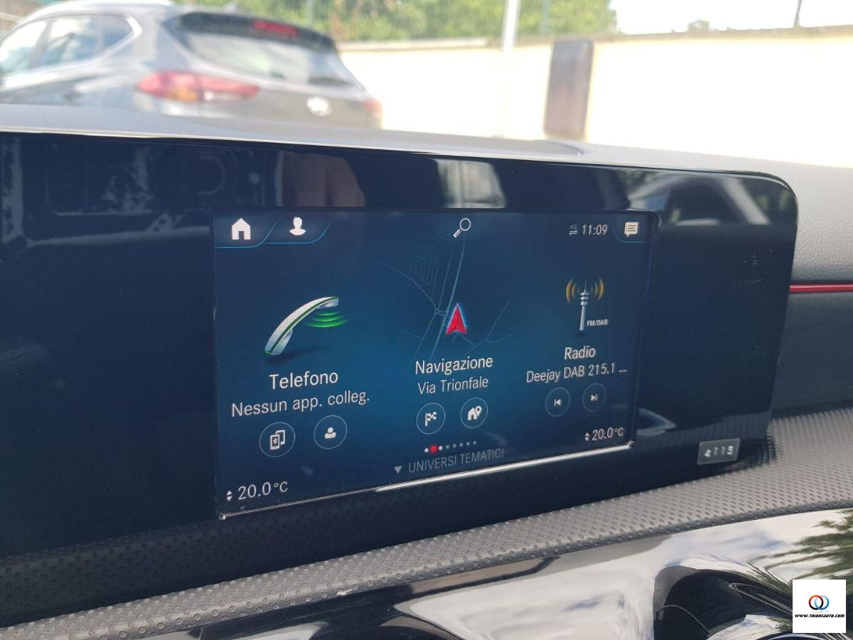 Mercedes-Benz Classe A 250 e Automatic EQ-Power Premium (16)
