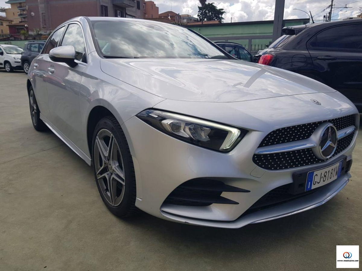 Mercedes-Benz Classe A 250 e Automatic EQ-Power Premium (9)