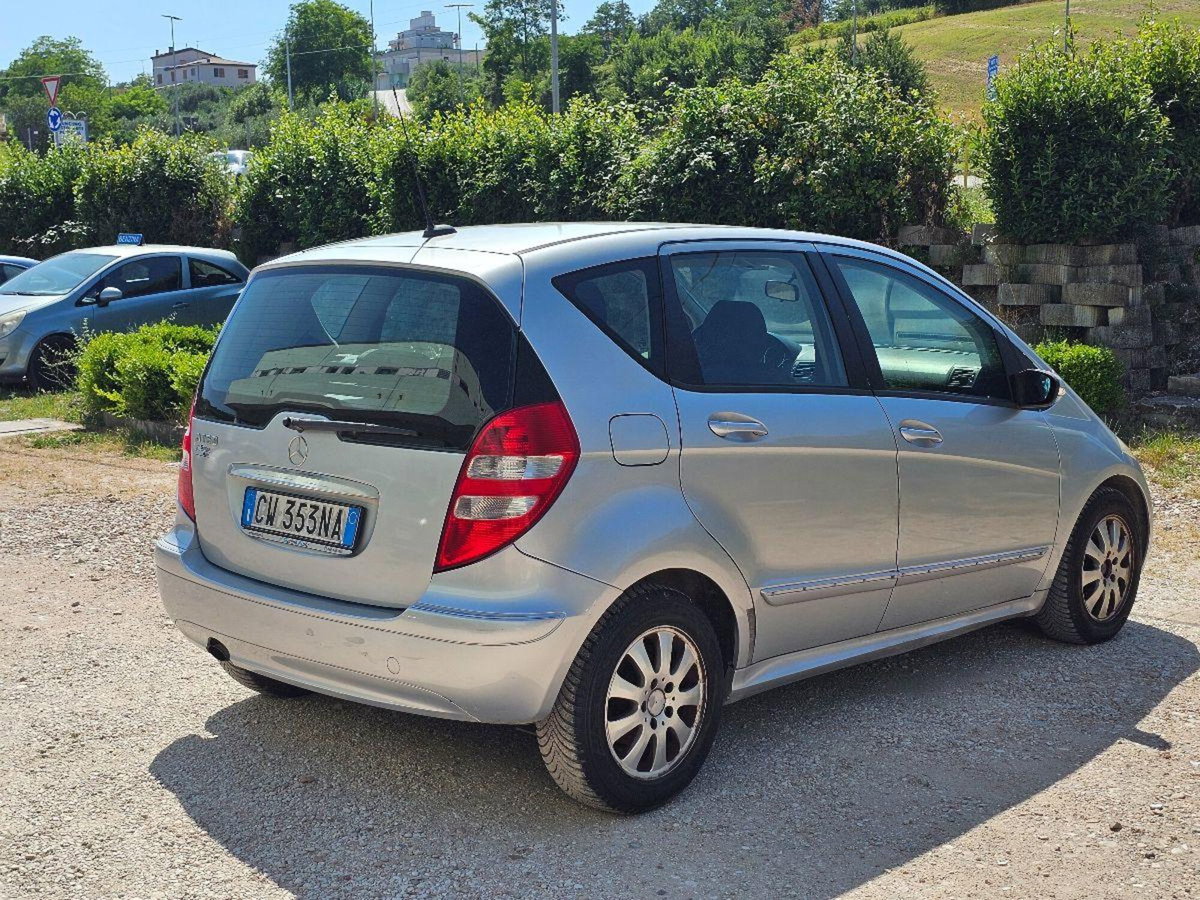 Mercedes-Benz Classe A 150 Avantgarde (6)