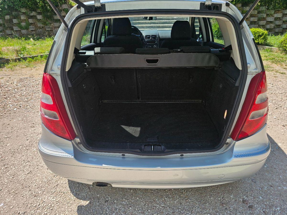 Mercedes-Benz Classe A 150 Avantgarde (9)