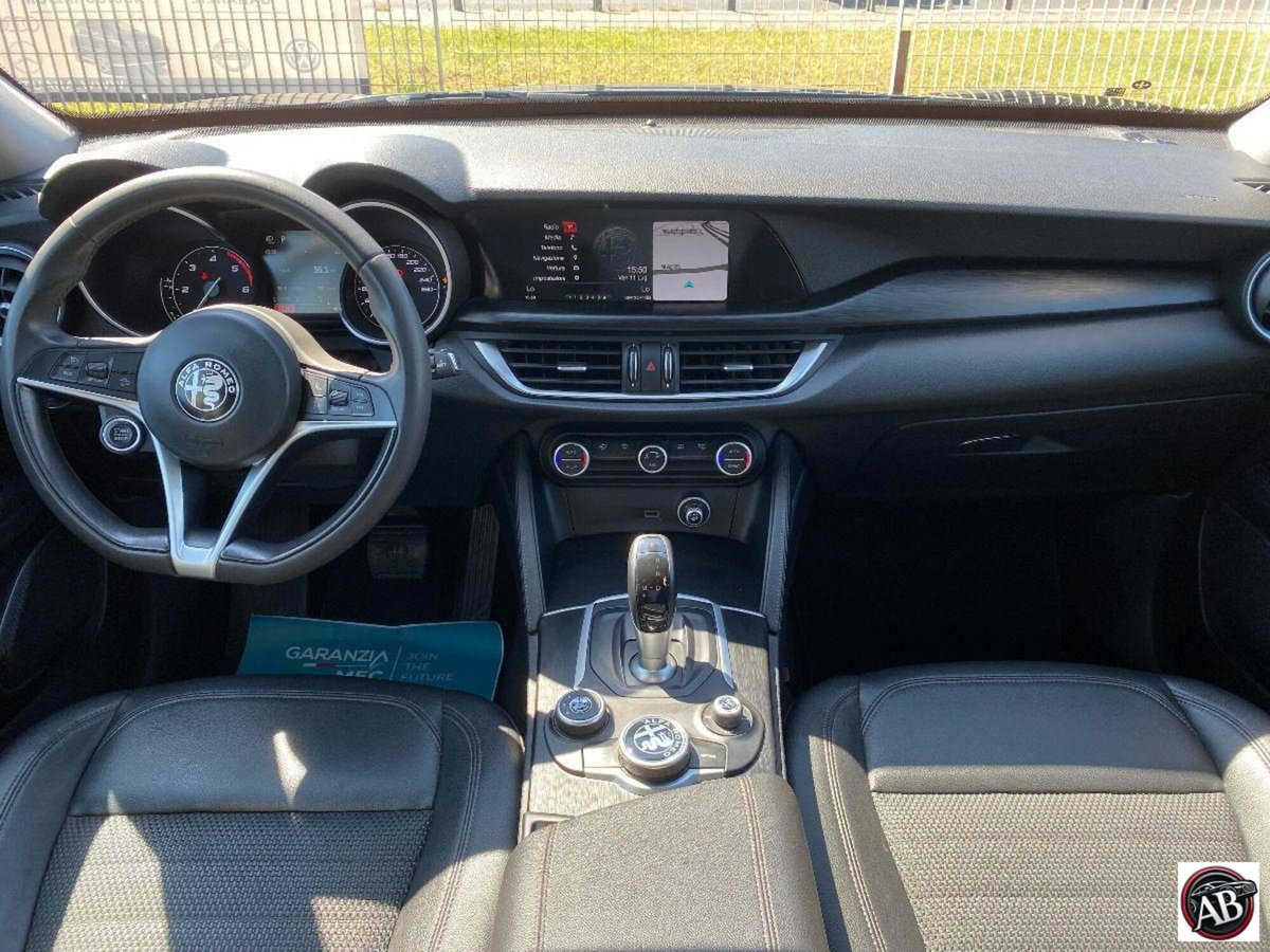 Alfa Romeo Stelvio Stelvio 2.2 Turbodiesel 180 CV AT8 RWD Business (15)