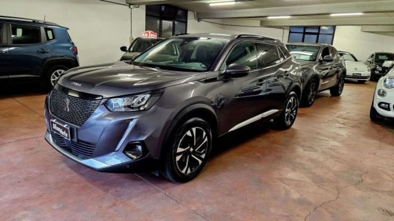 Peugeot 2008 PureTech 130 S&S Allure Navi Pack